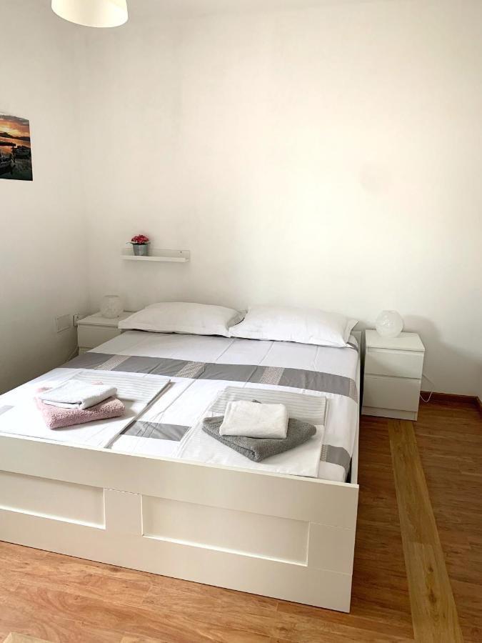 Apartments Cvijet Mora Sreser Exterior photo