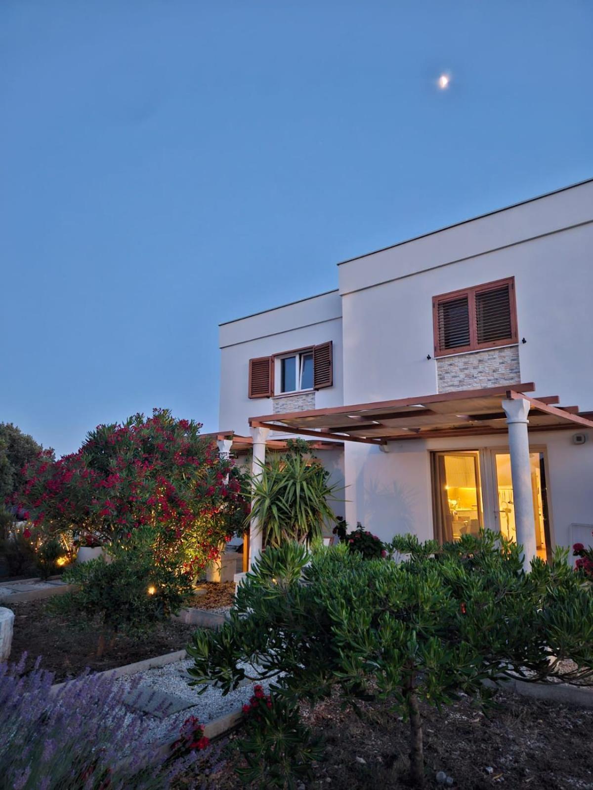 Apartments Cvijet Mora Sreser Exterior photo